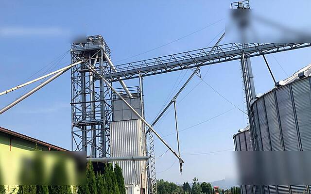 Продажа, коммерческое помещение, большой бизнес-комплекс: ПЕТИШОВЦИ, 652,87 м2: 2