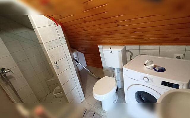 Расположение дома: Варея, 170,00 м2, см. в Птую (продается): 2
