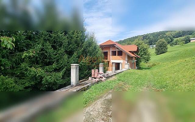 Расположение дома: Словенска Бистрица, 300.00 м2 (продажа): 2