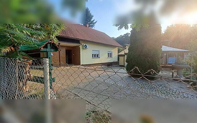 Очаровательный загородный дом с огороженной территорией (Продажа): 2