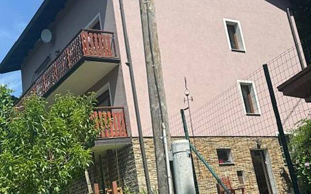 Расположение дома: Брестерница, с. Шобер, 268 м2, многоквартирный (продажа): 3