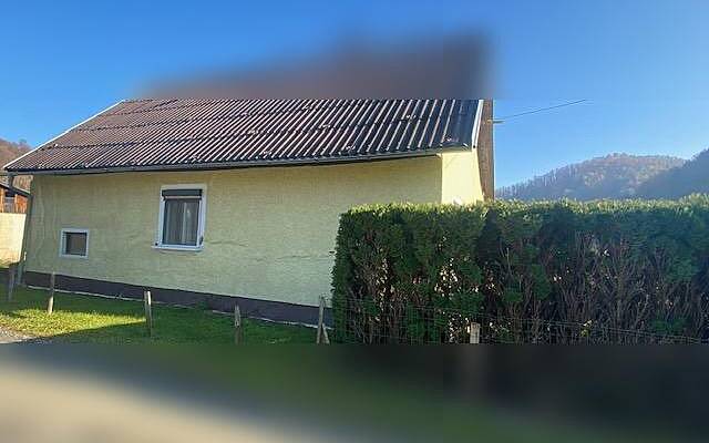 Расположение дома: Вршник, 117,70 м2, гараж, участок 754 м2; (распродажа): 2