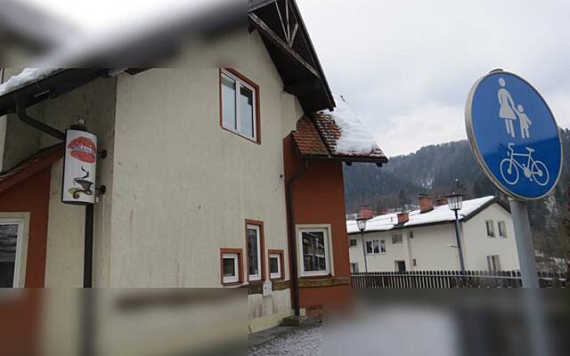 Расположение дома: Явник, 313.00 м2 (продажа): 2