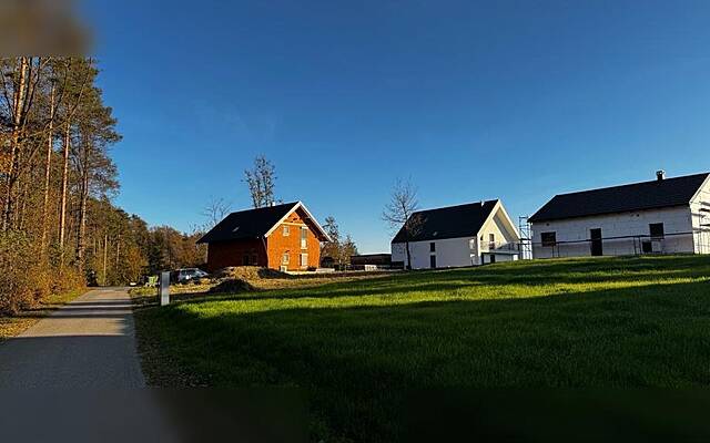 Продажа земли под застройку - Сподне Хоче, 684м2: 1