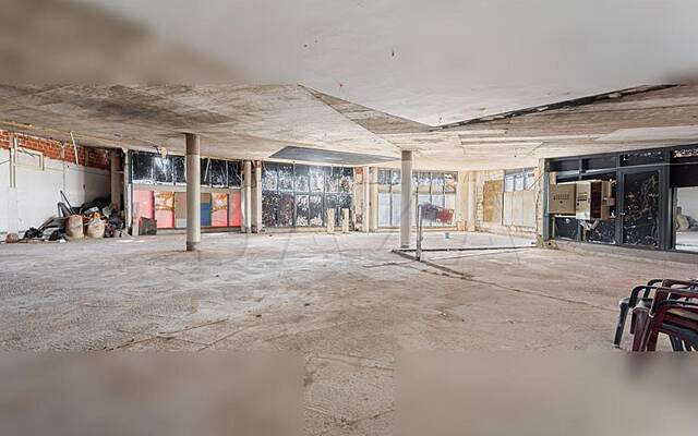 Расположение коммерческого помещения: Копер, 406,5 м2 (продажа): 3