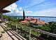Жилой дом в Портороже с прекрасным панорамным видом: 1 (превью)